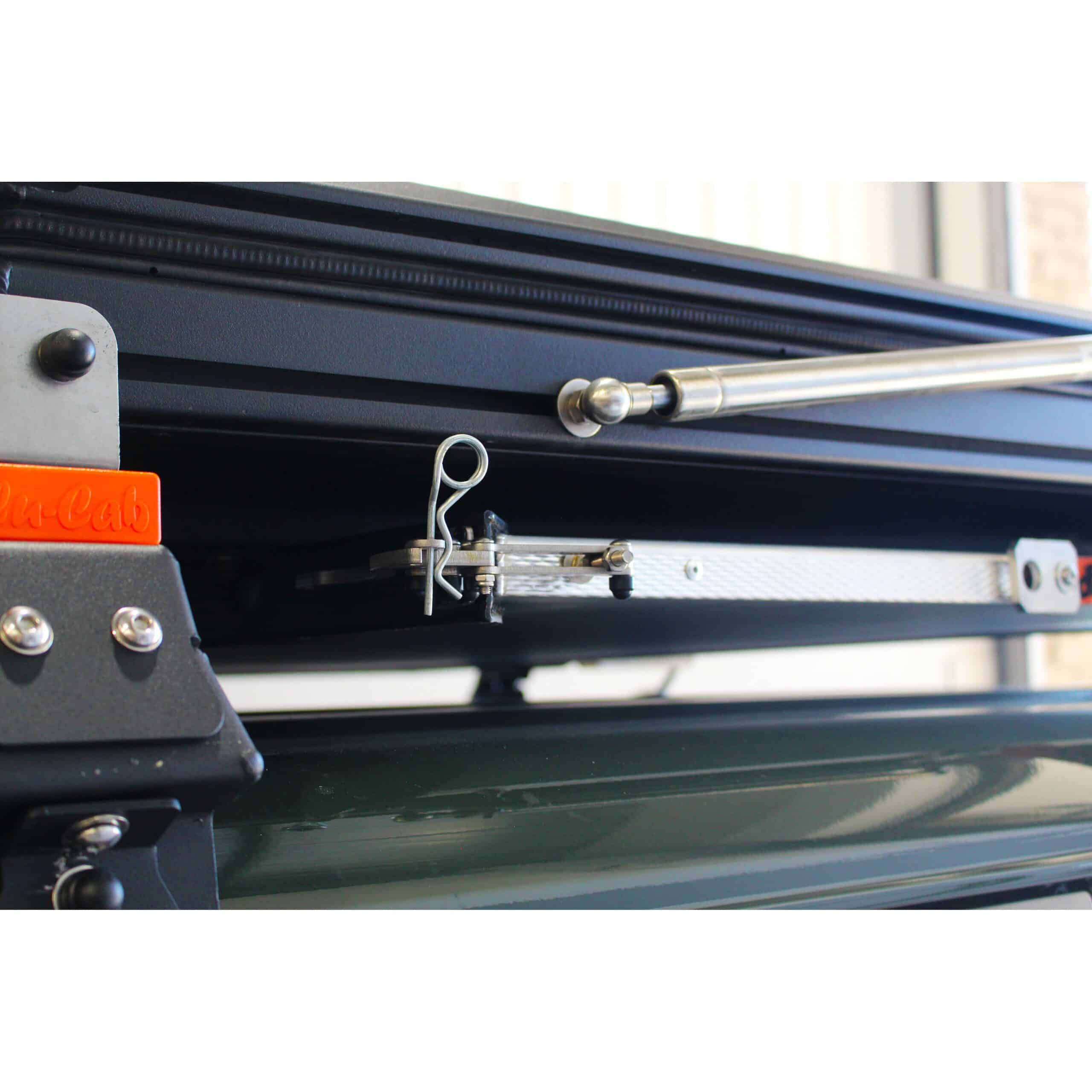 Lightweight Roof Table Slide
